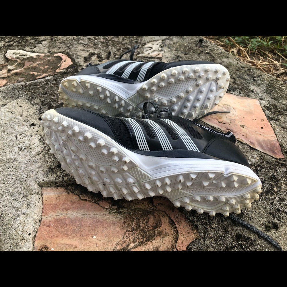 Adidas Men’s gold shoes, black and white